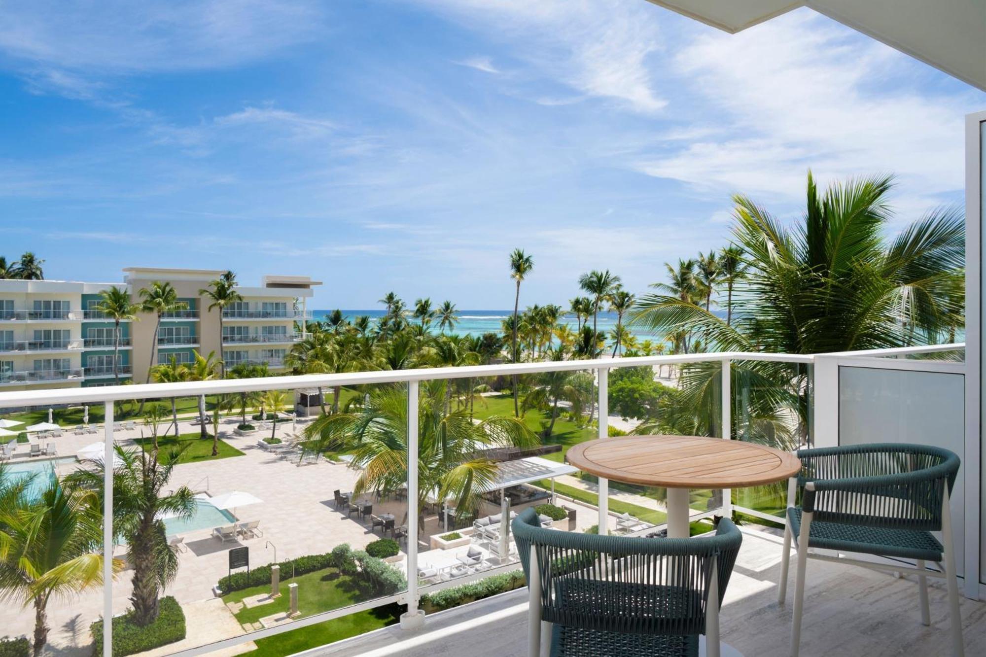 Premium, Guest room, 1 King, Ocean view,1565575108:JPEG