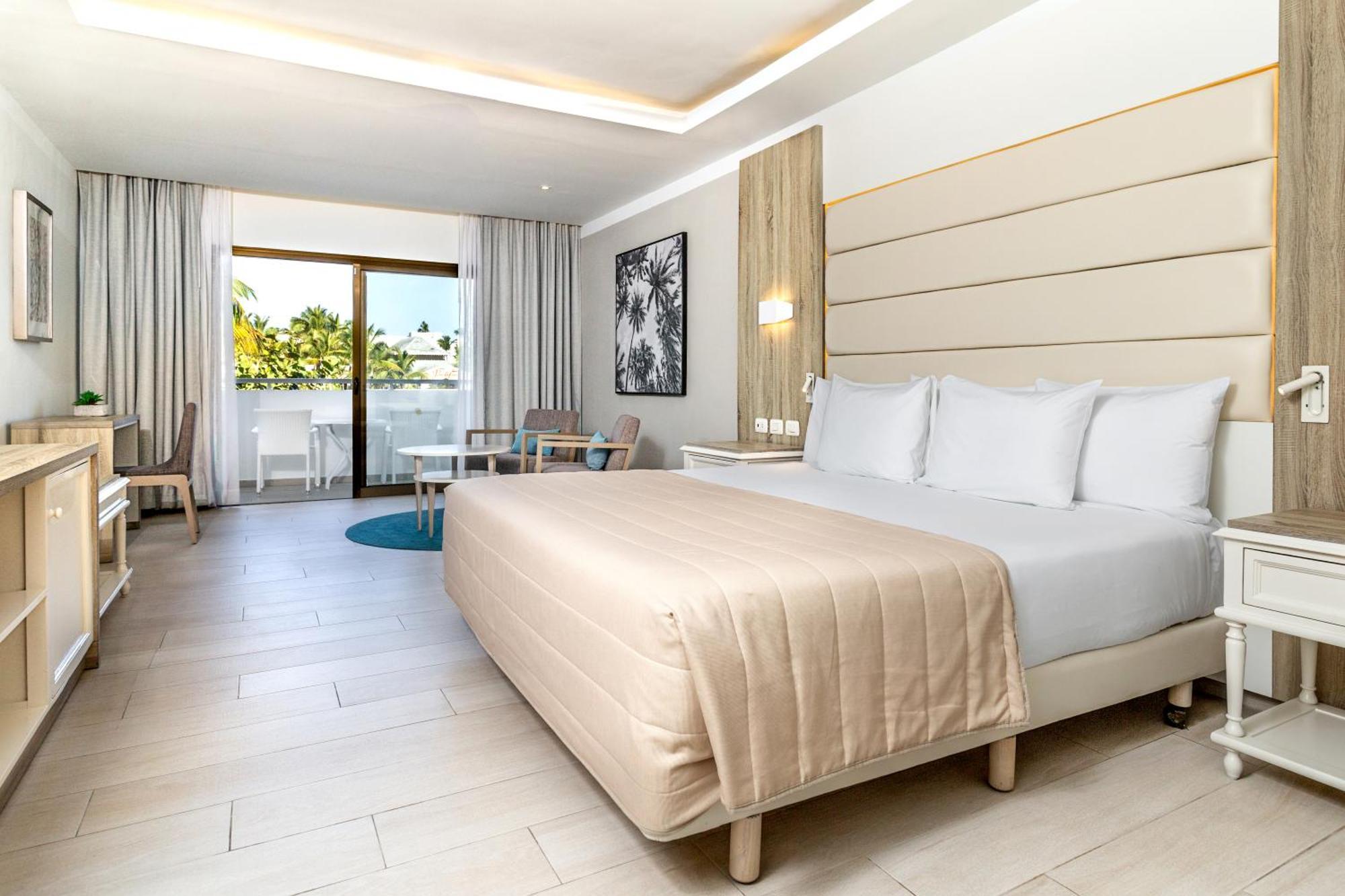 1 King Bed Deluxe Junior Suite DBL