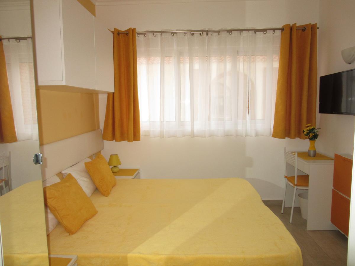 Suite Superior Premier com Vista e Acesso à Varanda e Piscina - Piso Térreo