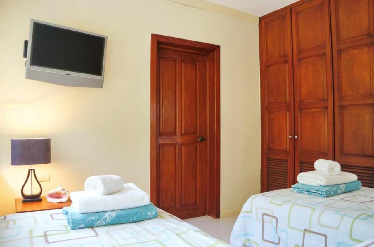 Deluxe Apartment,1593776861:JPEG