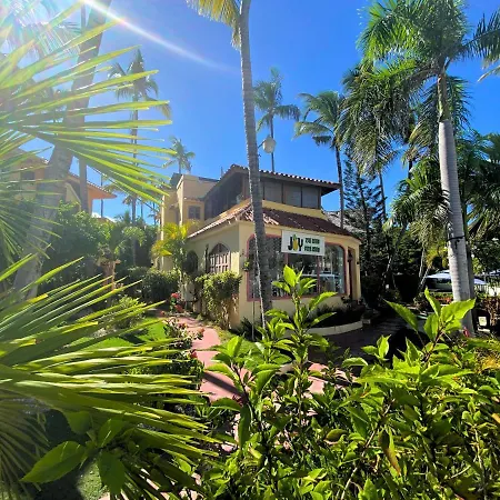 Blue Mare Deluxe Bavaro Villas - Beach Suites, Concierge Service & Spa-2